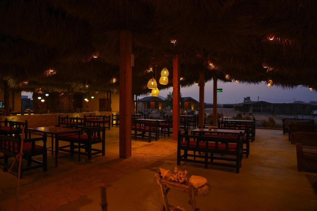 סור Sama Ras Al Jinz Resort מראה חיצוני תמונה