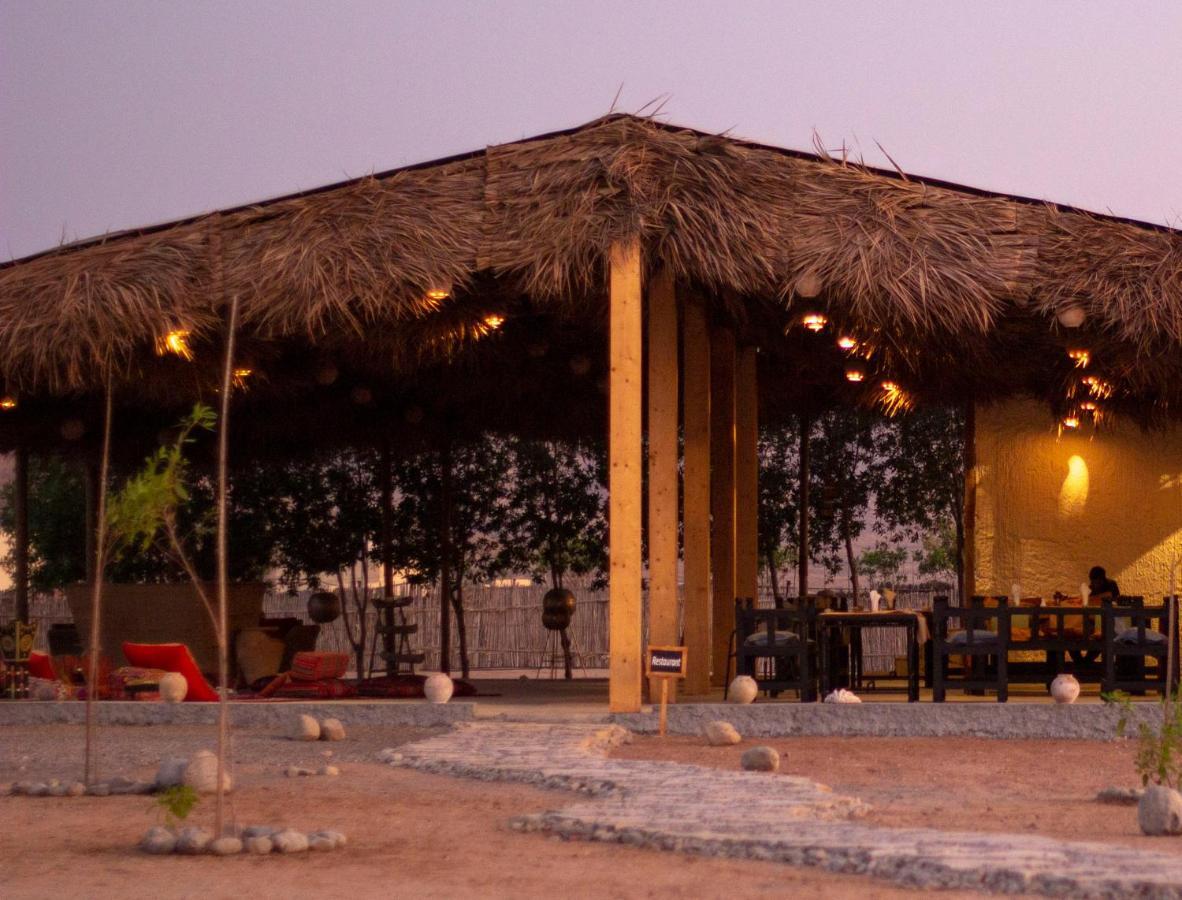 סור Sama Ras Al Jinz Resort מראה חיצוני תמונה